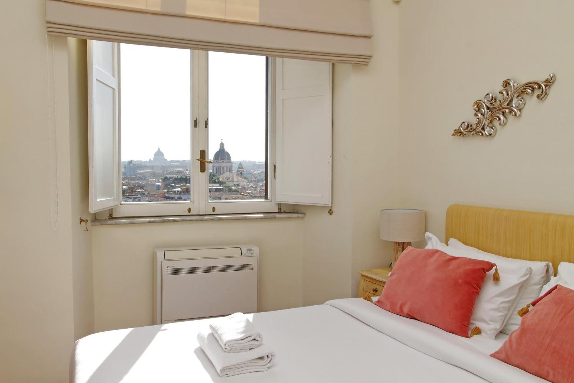 Piazza Di Spagna Cozy House & Amazing View Rom