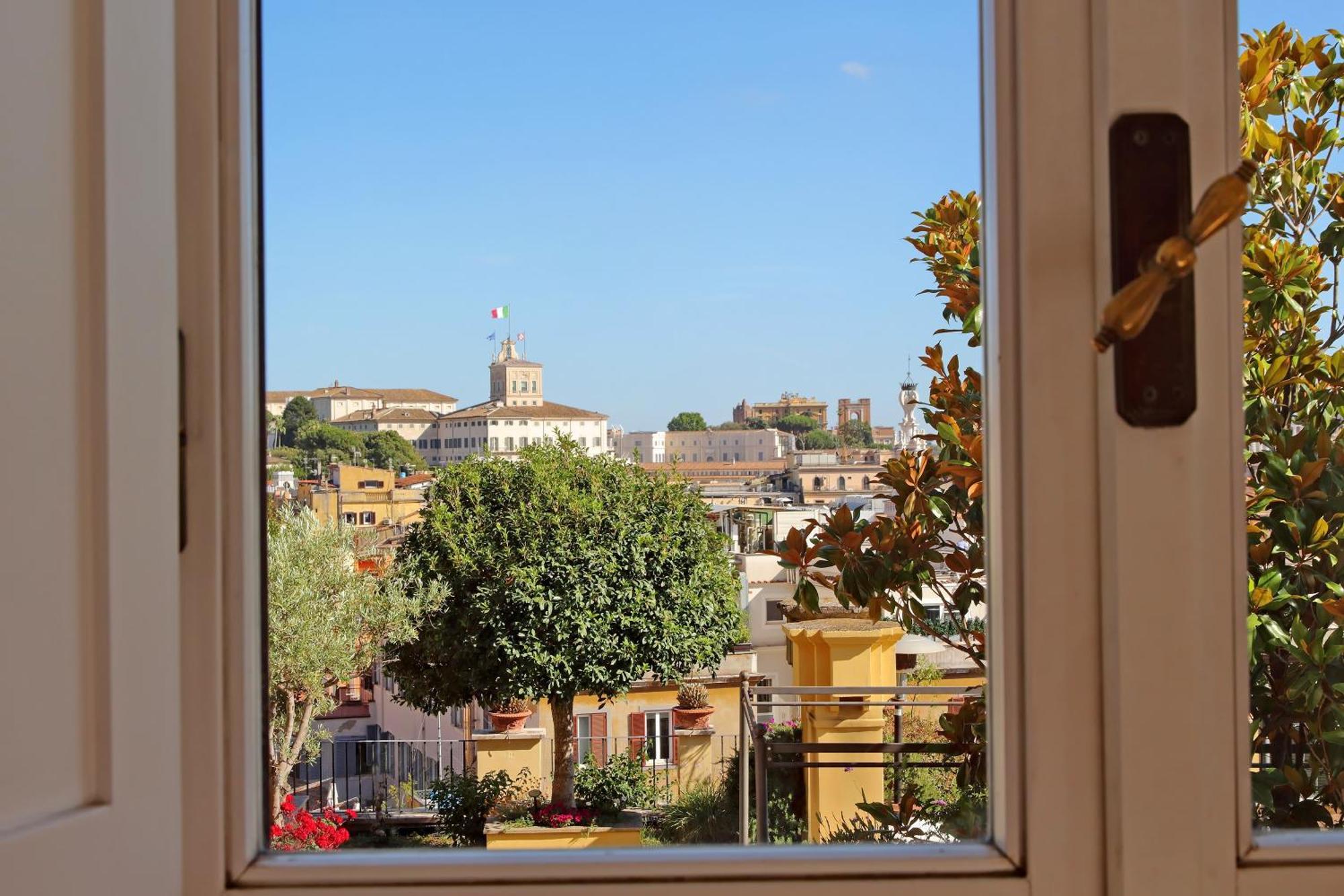Piazza Di Spagna Cozy House & Amazing View Apartment Rom
